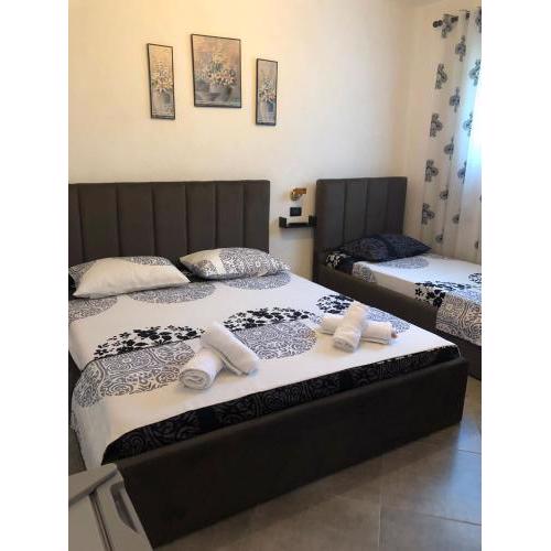Fati Guest House