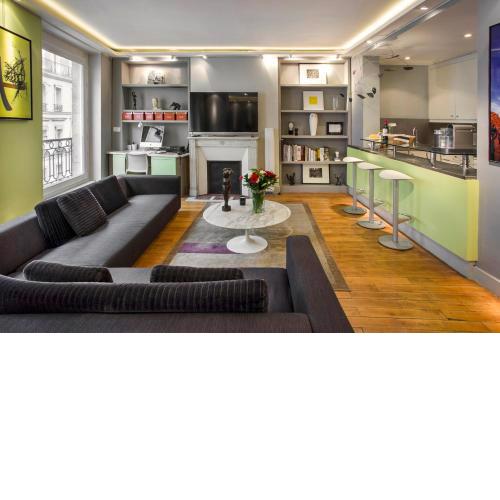 Faubourg Chic
