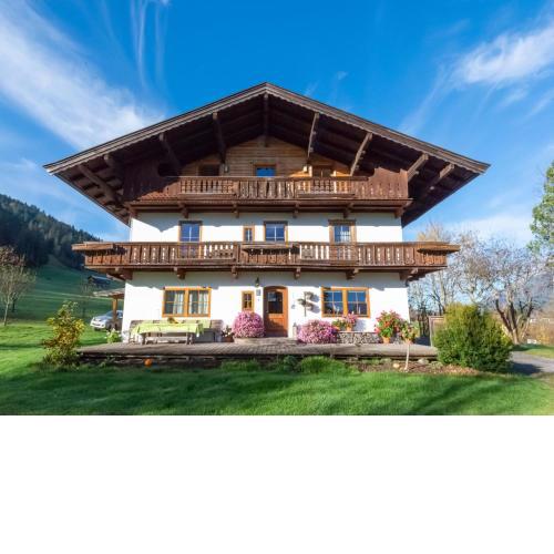 Feel good holiday apartment in Going am Wilden Kaiser with balcony