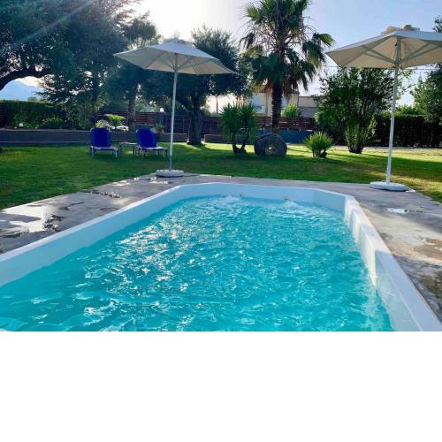 Felenia House