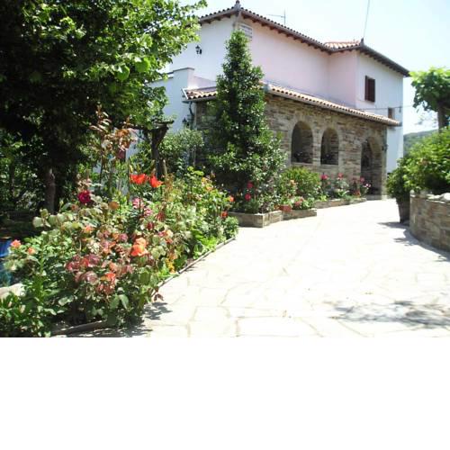 Felitsia Apartments & Studios