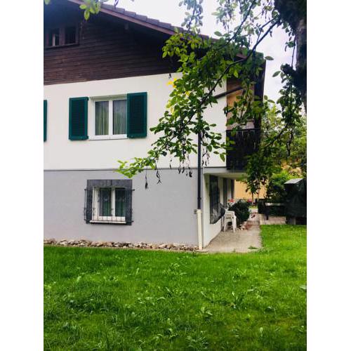 Ferienhaus am Bach 4.5 Zimmer-Wohnung