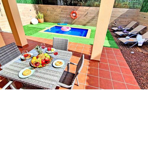 Ferienhaus CASA TaraMar - Tarajalejo - max 8 Personen - Pool - Meerblick - Strandnah