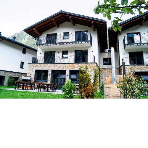 Ferienhaus in Gaschurn mit Garten, Grill und Terrasse