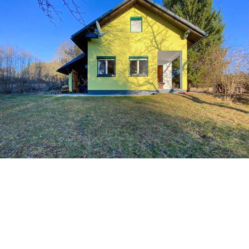 Ferienhaus In Ruhiger Lage