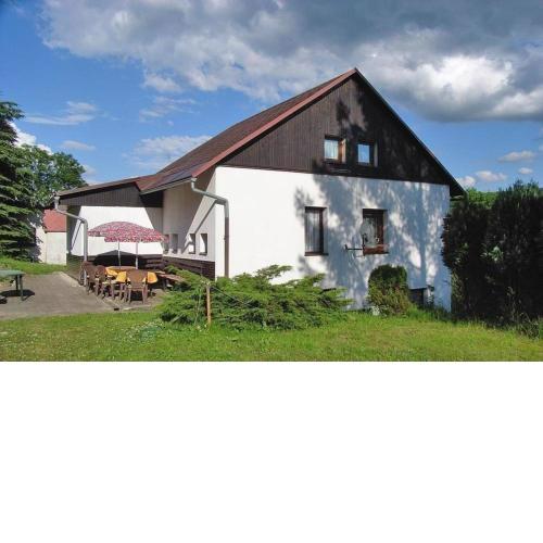 Ferienhaus mit Privatpool für 10 Personen ca 240 m in Smrzovka, Sudetengebirge Tschechien Riesengebirge Tschechien