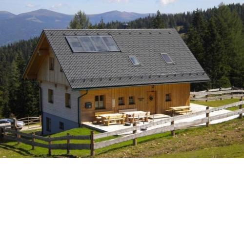Ferienhaus mit Wellnessbereich und Garten
