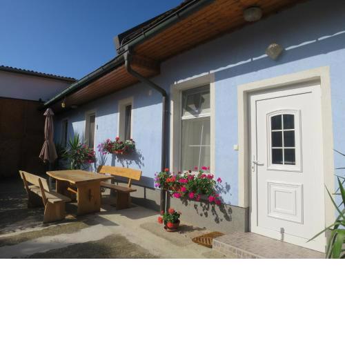 Ferienwohnung 2 Ferienwohnungen Sattler