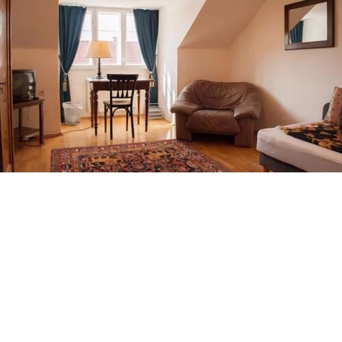Ferienwohnung-Dachgeschoß Familie Mayer