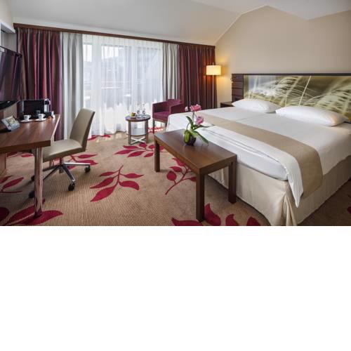 FIFA Hotel Ascot