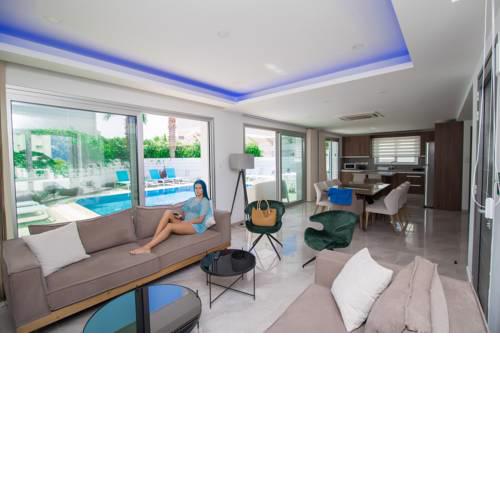 Fig Tree Bay Residences 3