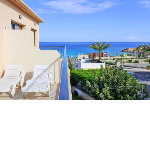 Fig Tree Beach Apartment 3