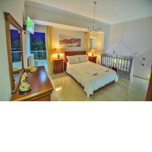 Fillis Luxury Maisonette