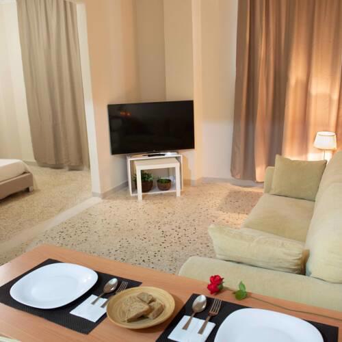 Filopappou Decent Apartment