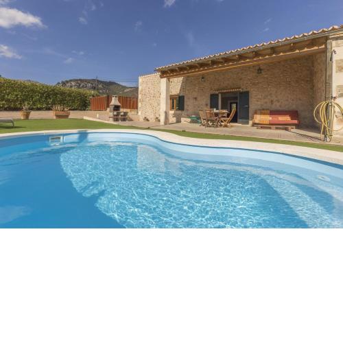 Finca en entorno natural con piscina