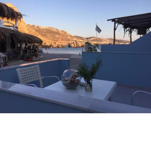 Finiki Seaside Apartment