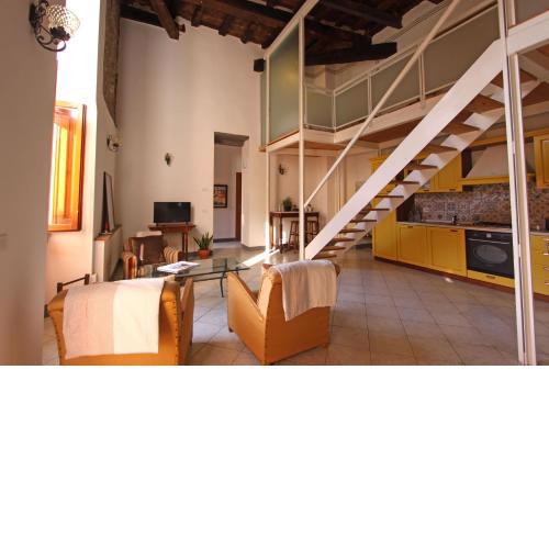* Fiore di Vite - In the heart of historic Barga