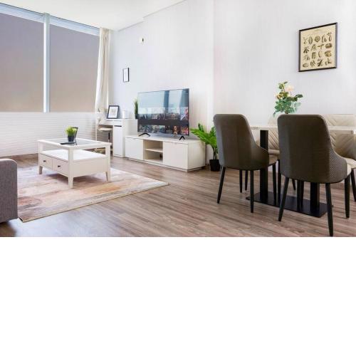 FIRST CLASS 1BR near Burj Khalifa/ High Floor