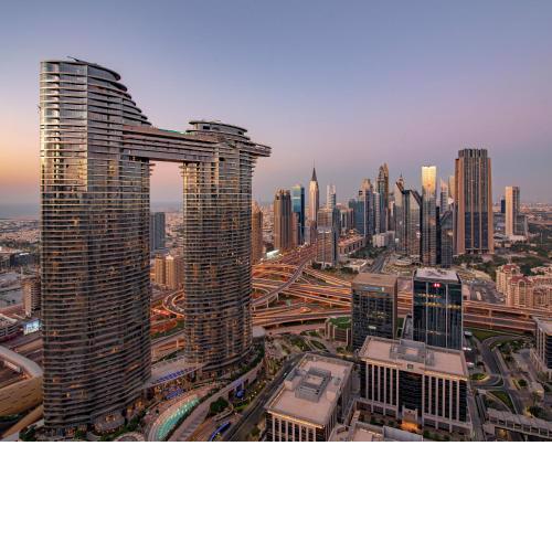 FIRST CLASS 2BR with full DUBAI SKYLINE & SEA view