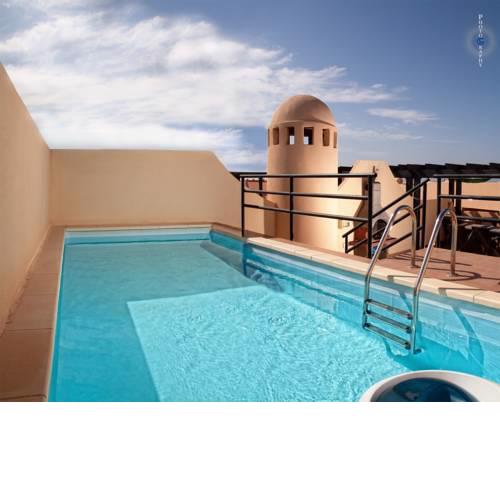 First Line Luxury Penthouse With Own Swimming Pool In Its Solarium Close To The
