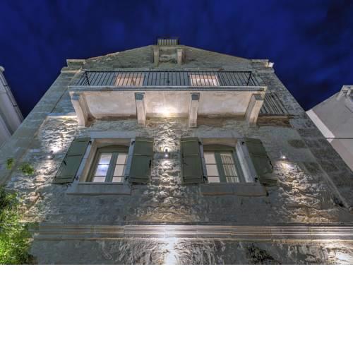 Fiscardonna Luxury Suites