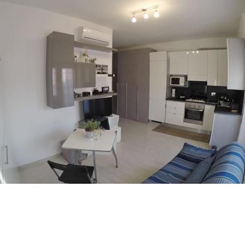 Fiumicino Business&Vacation AirCon Wifi