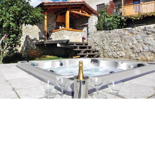 Five-Bedroom Holiday Home in Sezana