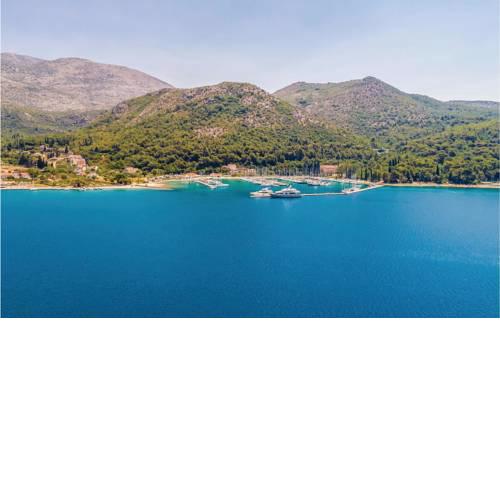 Five-Bedroom Holiday Home in Slano