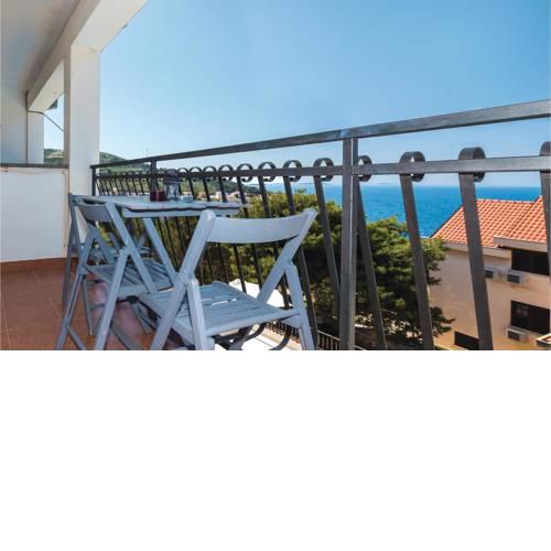 Five-Bedroom Holiday home Primosten with Sea view 06