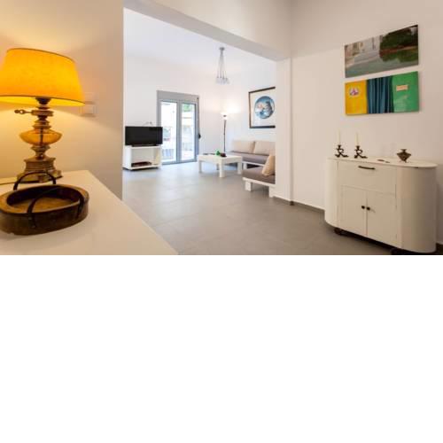 Five-Bedroom House near Acropolis