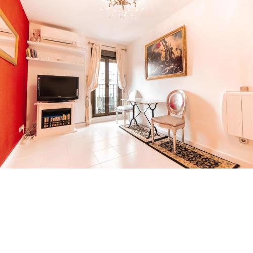 Flamenco Style Apartment PALACIO REAL, La Latina