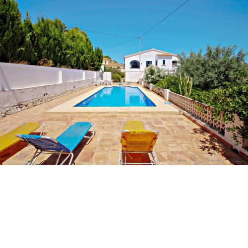 Flandes - traditionally furnished detached villa with peaceful surroundings in Benissa
