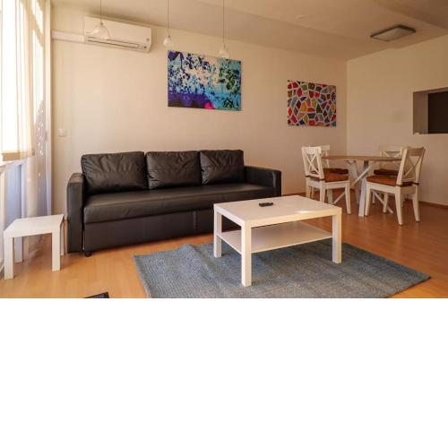 Flataid Apartment Ludersdorf - Komplett ausgestattet, Klima, Parkplatz -