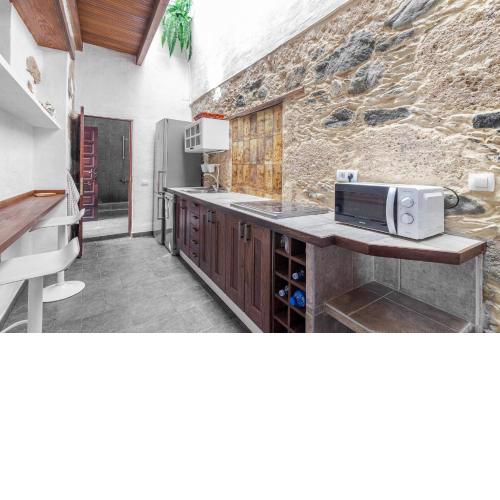 Flatguest Amiga Mia - Traditional House