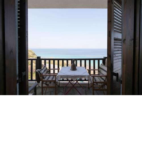 #FLH - Sailor Villy - Traditional House