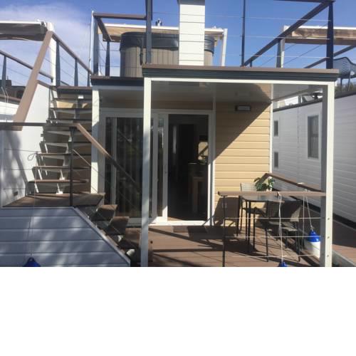 Floating Sea House Shark 2
