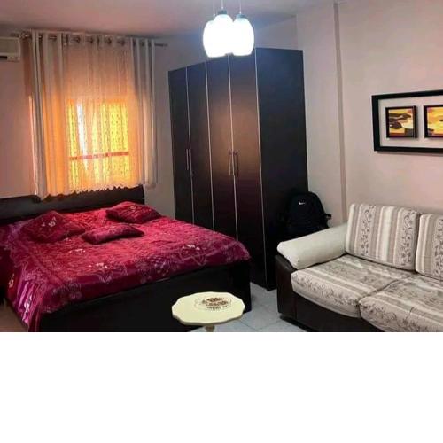 Flor Apartment in Durres