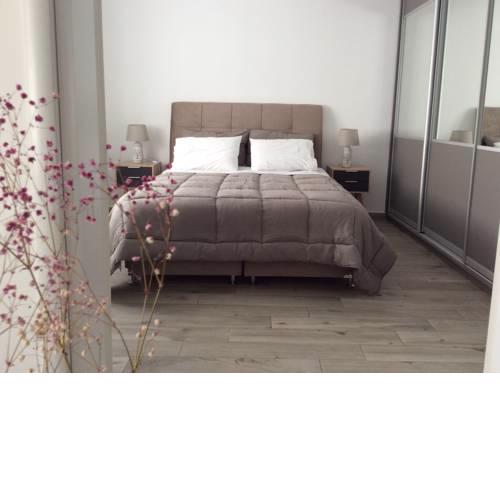 Flora's Lux Apartment