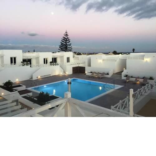 Flower beach suites 17