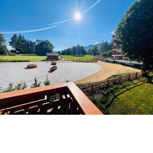 Fontainbleau Golf in Golf out