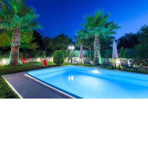 Fontana Holiday Home