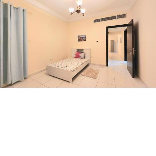 For Ladies Only Master Room Opposite Sahara Centre