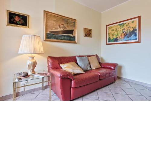 Fortino Roomy Apartment