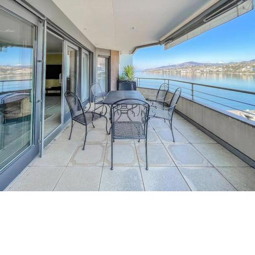 Forum Luxury Apartment Lake View