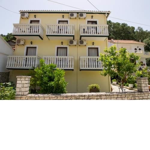 Fotis House