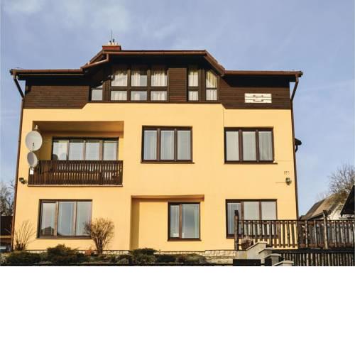 Four-Bedroom Apartment in Nova Lesna