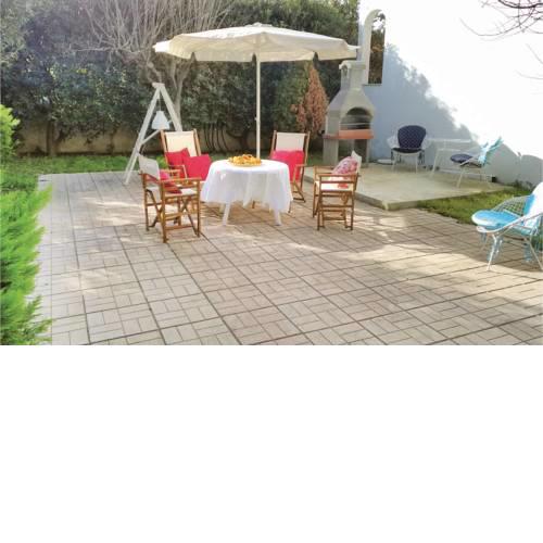 Four-Bedroom Holiday Home in Agios Vasilios