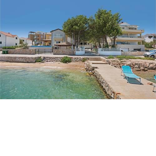 Four-Bedroom Holiday Home in Betina