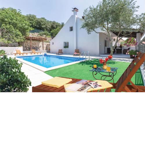Four-Bedroom Holiday Home in Glavina Donja