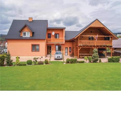 Four-Bedroom Holiday Home in Kysucky Lieskovec